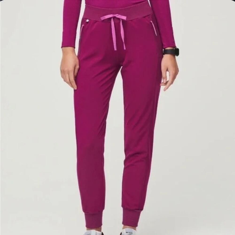 Figs Boston Slim Jogger Scrub Pants in Dark Magenta Size XXSmall Tall NWT